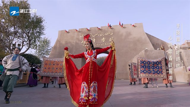 奔跑吧·天路篇 第8期 跑男来了 白鹿宋雨琦成砍价大师